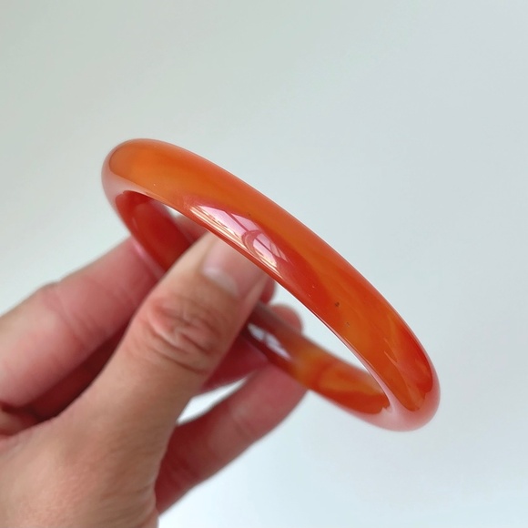 58mm Natural Carnelian Red Agate Round Bangle BA124 - Picture 9 of 10